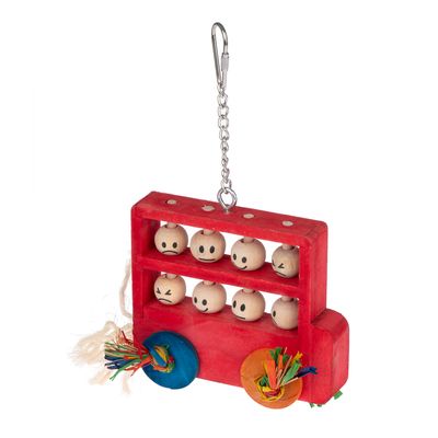 Jouet suspendu en bois rouge pour oiseaux, forme de bus à deux étages avec perles en bois décorées de visages, roues colorées et chaînes métalliques pour accrocher.