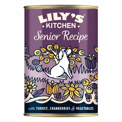 Lily's Kitchen Senior Recipe natvoer, met kalkoen, cranberries en groenten. Tekst op blik: 'Senior Recipe with turkey, cranberries & vegetables'.