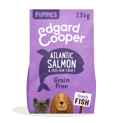 Edgard Cooper Puppies Atlantic Salmon & Free-Run Turkey, 2,5 kg, Grain Free, fresh fish. Paarse verpakking met illustraties van twee honden. Edgard Cooper Puppies Atlantic Salmon & Free-Run Turkey, 2,5 kg, Grain Free, fresh fish. Paarse verpakking met illustraties van twee honden.