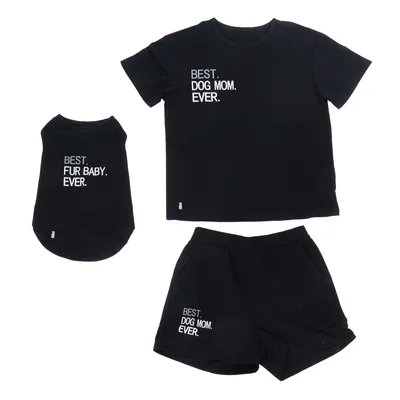 Set nero composto da T-shirt e shorts con scritta 'Best. Dog Mom. Ever.' e maglietta per cane con scritta 'Best. Fur Baby. Ever.'.