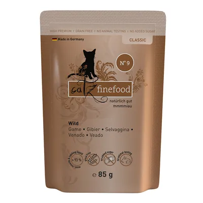 Sachet catz finefood Classic N°9, gibier, 85 g. Mentions : Made in Germany, sans céréales, sans tests sur animaux, sans sucre ajouté, 93 % viande et bouillon de cuisson.