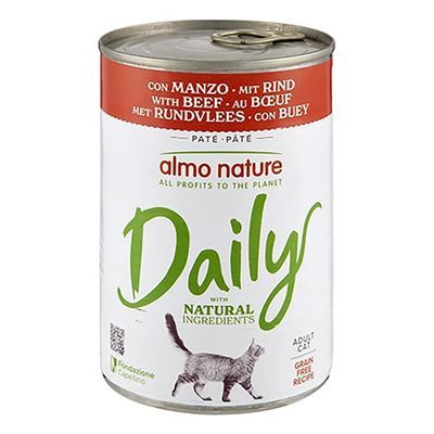 almo nature Daily kattenvoer met rundvlees, paté, natural ingredients, adult cat, grain free recipe. Tekst in meerdere talen zichtbaar op het blik.