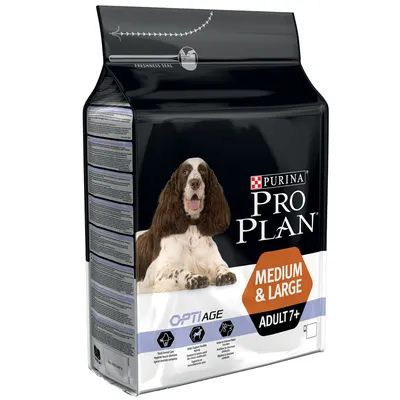 PURINA PRO PLAN MEDIUM & LARGE ADULT 7+ hundefoder, billede af hund på posen, tekst: OPTIAGE, Total Dental Care, hjælper med at støtte hjernefunktion og bevare sunde led.