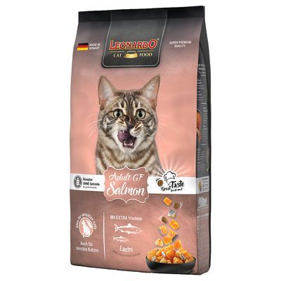 Leonardo Cat Food Adult GF Salmon, bild på katt och laxbitar, text: Made in Germany, Auch für sensible Katzen, Mi EXTRA frischem Lachs, Super Premium Quality.