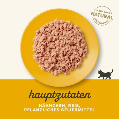 Hauptzutaten: Hähnchen, Reis, pflanzliches Geliermittel. Made with natural ingredients. Illustration einer Katze unten rechts.