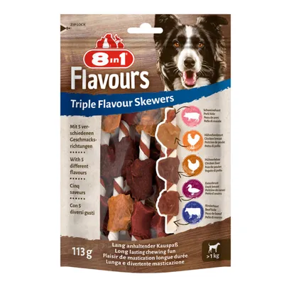 8in1 Flavours Triple Flavour Skewers, 113g, zichtbaar: varkenshuid, kippenborst, kippenlever, eendenborst, runderhuid. Voor honden >1 kg. Met 5 verschillende smaken.