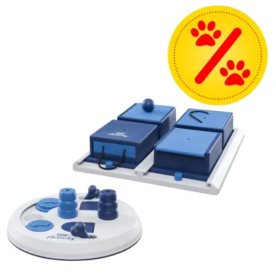 DOG Activity Intelligenzspielzeug aus blauem und weißem Kunststoff, zwei verschiedene Modelle nebeneinander, gelbes Rabatt-Symbol mit roten Pfotenabdrücken oben rechts.