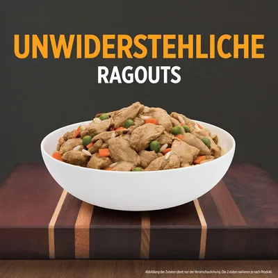 UNWIDERSTEHLICHE RAGOUTS -teksti, valkoinen kulho jossa lihapaloja, herneitä ja porkkanakuutioita. Teksti saksaksi.