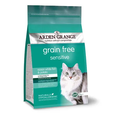Arden Grange grain free sensitive food with ocean white fish and potato, naturally hypoallergenic, low allergen recipe, suitable for sensitive diets, 2kg pack.