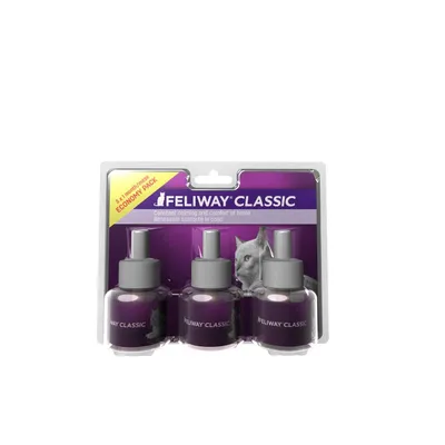 Confezione Feliway Classic 3+1 ricariche, testo visibile: 'Constant calming and comfort at home. Benessere costante in casa', flaconi con etichetta viola e tappo grigio.