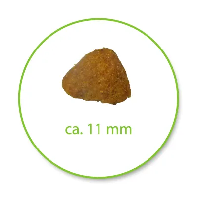 Croqueta de pienso en forma triangular con el texto 'ca. 11 mm' indicando el tamaño aproximado.