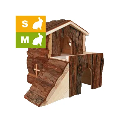 Maison en bois pour rongeurs avec rampe, deux niveaux et ouvertures. Icônes lapin S et M visibles en haut à gauche.