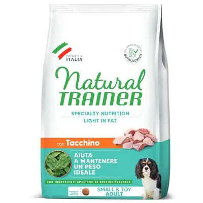 Zak Natural Trainer hondenvoer, tekst: Specialty Nutrition Light in Fat, con Tacchino, Aiuta a mantenere un peso ideale, Small & Toy Adult. Afbeelding van hond en kalkoenstukjes.