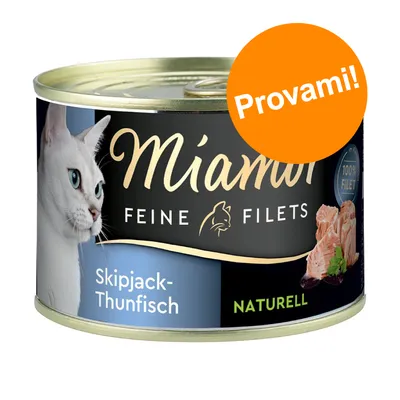 Miamor Feine Filets Skipjack-Thunfisch Naturell, immagine di una lattina con filetto di tonno e scritta arancione 'Provami!'. Testo in tedesco visibile sull'etichetta.