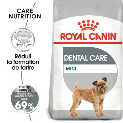 Sachet Royal Canin Dental Care Mini avec un petit chien, texte visible : Réduit la formation de tartre, résultats prouvés réduction du tartre jusqu’à 69 %.