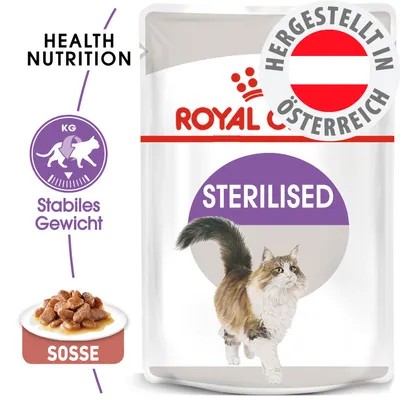 Royal Canin Sterilised, Soße, stabiles Gewicht, Health Nutrition, hergestellt in Österreich. Abbildung einer Katze und Nassfutterstückchen in Soße.
