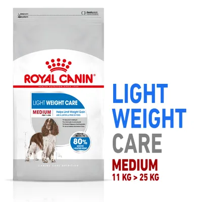 Royal Canin Light Weight Care Medium -koiranruoka, näkyvissä teksti: Helps Limit Weight Gain, 80 % achieved a healthier weight, MEDIUM 11 kg > 25 kg, kuva koirasta. Royal Canin Light Weight Care Medium -koiranruoka, näkyvissä teksti: Helps Limit Weight Gain, 80 % achieved a healthier weight, MEDIUM 11 kg > 25 kg, kuva koirasta.