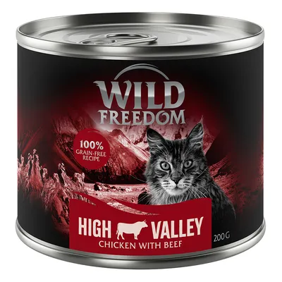 Wild Freedom High Valley, 200g dåse. 100% kornfri opskrift med kylling og oksekød. Billede af bjergpanorama og kat på emballagen.