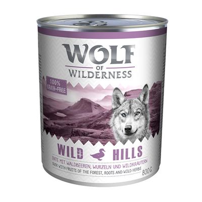 Консерва Wolf of Wilderness Wild Hills, 800 г. Надпись: 100% grain-free. Указано: утка с лесными ягодами, корнями и дикими травами (на английском и немецком языках).