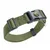 Collare in nylon verde con fibbia in plastica nera e anello in metallo, regolabile.