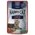 Confezione Happy Cat Culinary 1+ anni, VoralpenRIND bavarian beef, senza conservanti aggiunti, adatto anche per gatti sterilizzati. Immagine di gatto e cibo su piatto.
