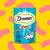 Dreamies Katzensnacks, 60g, mit schmackhaftem Lachs-Geschmack. Verpackung zeigt Cartoon-Katze und Fischsymbol.