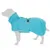Manteau pour chien bleu clair avec fermeture à clip, présenté sur une silhouette de chien. Matière textile visible, sangle réglable sous le ventre.
