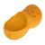 Juguete amarillo para perro en forma de zapato con patrones de huesos rojos y grabado de huella.