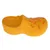 Juguete para perro amarillo en forma de zapato con patrones de huesos naranjas y detalle de huella.