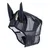Maschera nera a rete con copriorecchie, adatta per animali. Materiale in mesh traspirante e fodera interna morbida.