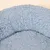 Detailansicht eines hellblauen, flauschigen Stoffmaterials mit strukturierter Oberfläche.