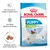 Royal Canin Puppy X-Small 2–10 months, fördelar: kan bidra till att stödja immunförsvaret, kan stödja hjärnans utveckling, anpassad storlek på torrfoderbitarna. Royal Canin Puppy X-Small 2–10 months, fördelar: kan bidra till att stödja immunförsvaret, kan stödja hjärnans utveckling, anpassad storlek på torrfoderbitarna.