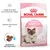 Royal Canin Mother & Babycat 1–4 months, soutien de la santé de la chatte et des chatons, système immunitaire fort, croquette réhydratable, photo d’un chat adulte et d’un chaton sur l’emballage