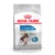 Light Weight Care Medium, helps limit weight gain. Proven results: 80% achieved a healthier weight. For pets from 11 to 25kg.