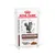 Royal Canin Veterinary Gastrointestinal Moderate Calorie kattenvoer, thin slices in gravy, afbeelding van kat op de verpakking