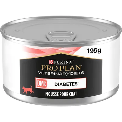 195g tin labelled Pro Plan Veterinary Diets, DM St Ox Diabetes, mousse pour chat. Indicates product is a veterinary diet mousse for diabetes management.