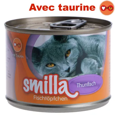 Boîte de nourriture pour chat Smilla Thunfisch, texte visible : « Avec taurine », « smilla Fischtöpfchen Thunfisch », image d’un chat gris sur l’emballage.