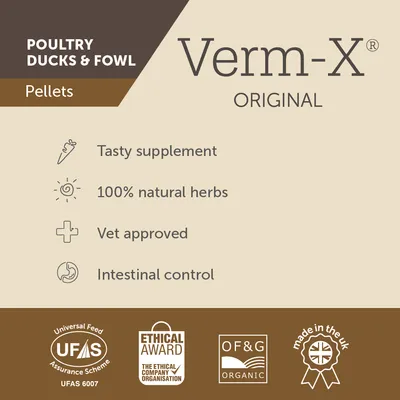 Verm-X Original pelety pre hydinu, kačice a sliepky. Vlastnosti: chutný doplnok, 100% prírodné bylinky, veterinárne testované, podporuje zdravie čriev. Certifikáty: UFAS, Ethical Award, OF&G Organic, Made in UK.