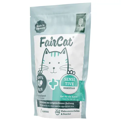 Opakowanie FairCat SENSITIVE DIGESTION, Green Petfood, 100% fair, bez zbóż, Flohsamenschalen & Fenchel, Made in Germany. Widoczny rysunek kota i teksty w języku niemieckim oraz angielskim.