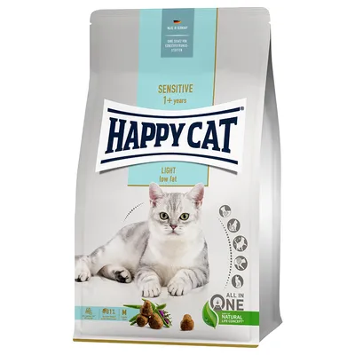 Happy Cat Sensitive 1+ years Light low fat tørfoder med billede af kat, tekst: uden tilsatte konserveringsstoffer, All in One, Natural Life Concept, Made in Germany