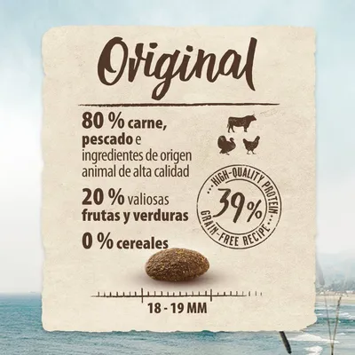 Original. 80 % carne, pescado e ingredientes de origen animal de alta calidad, 20 % frutas y verduras, 0 % cereales. Proteína 39 %. Croqueta de 18–19 mm visible.