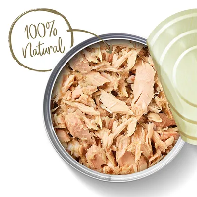 Open blik met stukjes vlees, tekst in beeld: 100% Natural