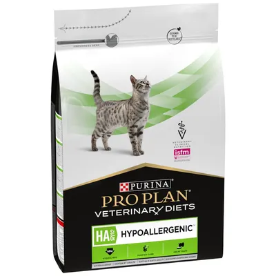 Sac de croquettes pour chat Purina Pro Plan Veterinary Diets HA St/Ox Hypoallergenic, texte visible : hydrolysed, purified carb, great taste, kitten & adult, isfm, veterinary clinical nutrition.