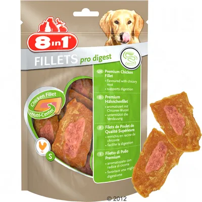 Opakowanie 8in1 FILLETS pro digest, widoczne filety z kurczaka. Na opakowaniu tekst: Chicken Fillet +Nutri-Center, Premium Chicken Fillet, supports digestion. Obraz psa u góry.