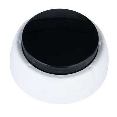 Bol rotund pentru hrană sau apă, cu margine albă și interior negru.