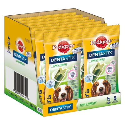Опаковки Pedigree Dentastix Daily Fresh за кучета, 5 броя в пакет, видими надписи: Nr.1 der Tierärzte, без добавена захар, 3-фазово действие, снимка на куче отпред.
