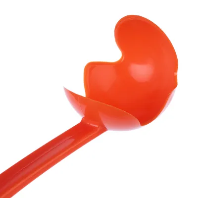 Rote Kunststoffschaufel mit ergonomischem Griff, geeignet zum Portionieren von Tierfutter.