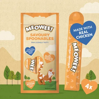 MEOWEE! Savoury Spoonables csomag, látható szöveg: MADE WITH REAL CHICKEN BREAST MEAT, NO ARTIFICIAL COLOURS OR PRESERVATIVES, 4x, PAW LICKINGLY TASTY, WITH BUILT IN SPOON FOR LESS MESS
