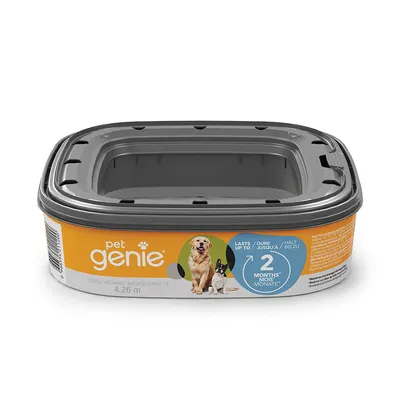 Pet Genie navulcassette, 4,26 m, gaat tot 2 maanden mee. Op de verpakking staan een hond en een kat afgebeeld.