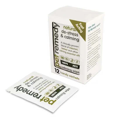 Box and sachet of natural de-stress and calming wipes with a clinically proven blend of Valerian, Vetiver and essential oils. Contains 12 handy sachets. Helps all pets. Fast acting.